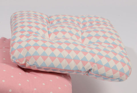 15" Capri Boulevard Pink and Blue Diamond Motif Chair Cushion with Ties