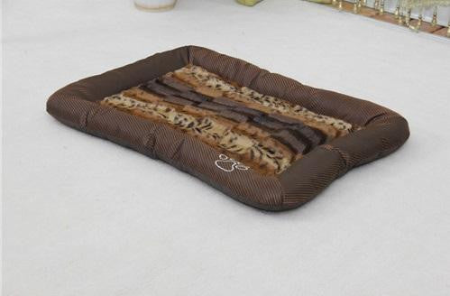 Luxurious Brown Leopard Faux Fur Waterproof Oxford Pet Sleeper Bed - Medium