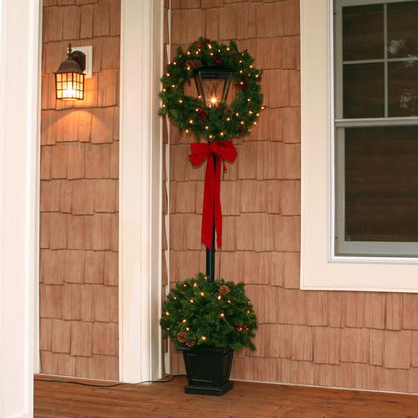 6.5' Pre-Lit Christmas Pine Lantern With Wreath & Bow - Clear Dura-Lit Lights